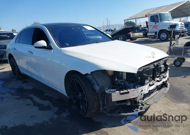 W1K6G7GB2NA158482: 43041988