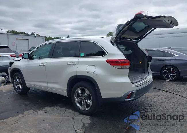 5TDDZRFH0JS908682: 43042092