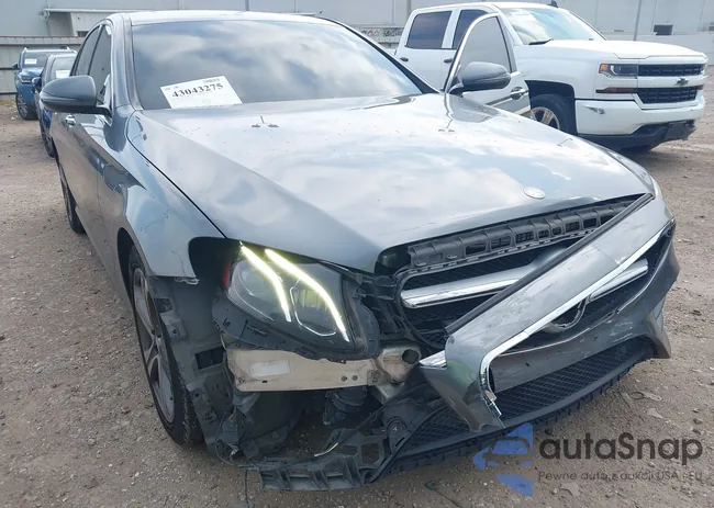 WDDZF4KB2HA100656: 43043275