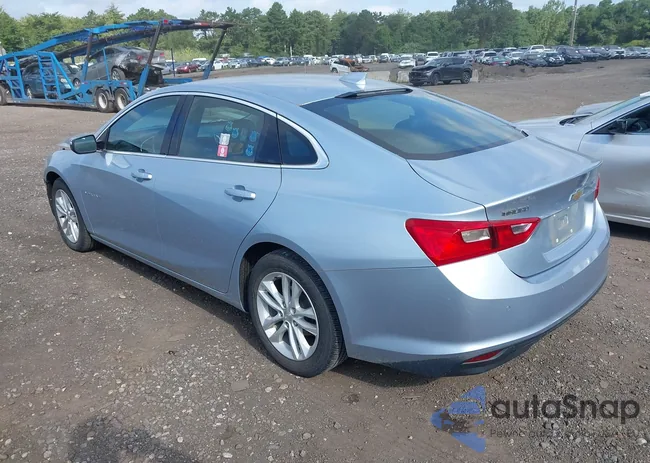 1G1ZD5ST2JF233823: 43043357