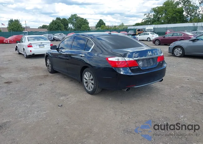 1HGCR3F82DA028000: 43043379