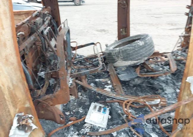 3GCPYFEL8MG397519: 43043521