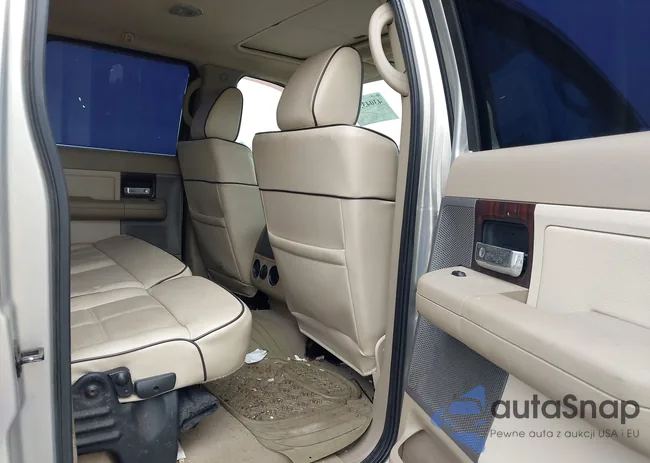 5LTPW18556FJ20768: 43043546