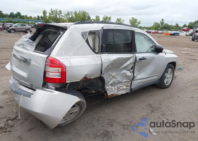 1J4FT47BX9D201386: 43043580