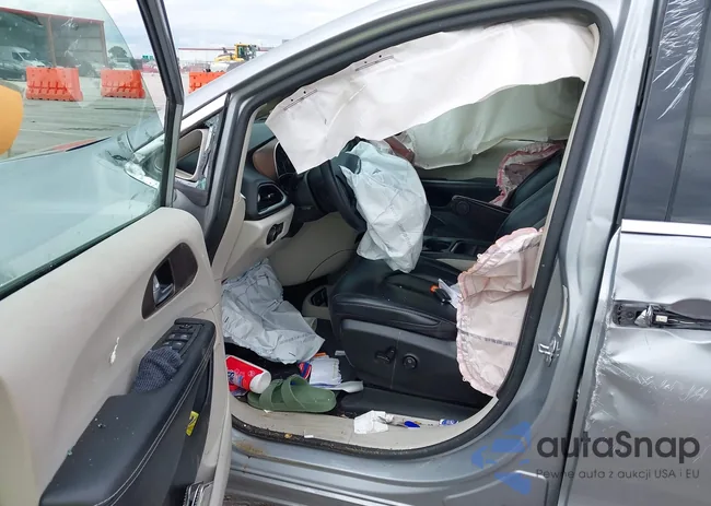 2C4RC1DG9LR260628: 43043712