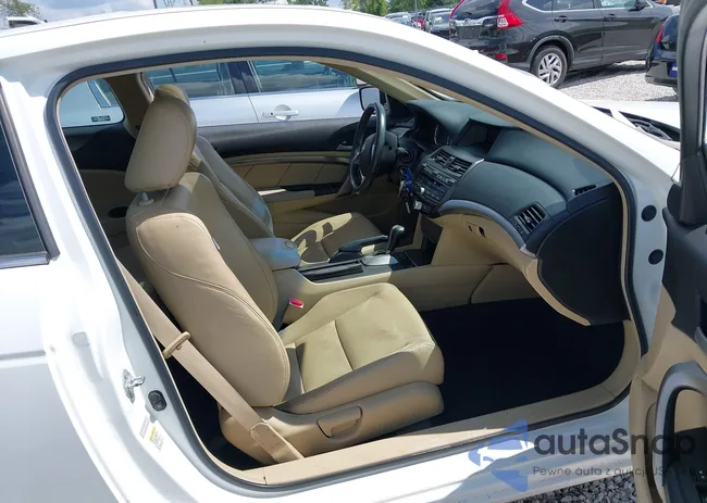 1HGCS22839A011198: 43043776