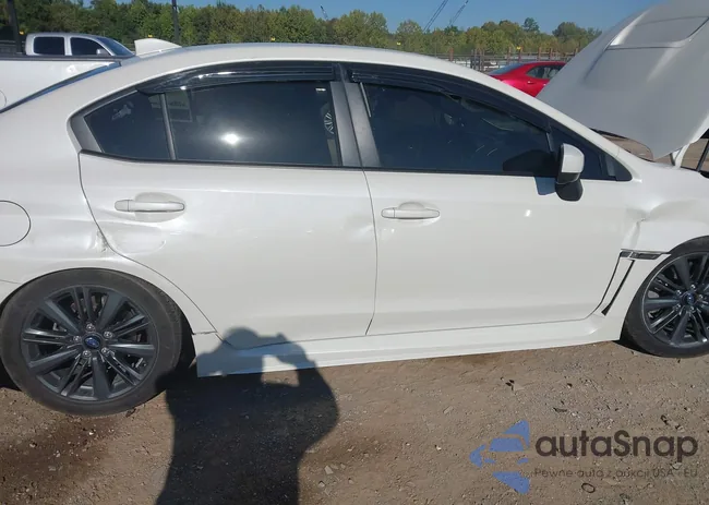 JF1VA1A65K9825208: 43043813