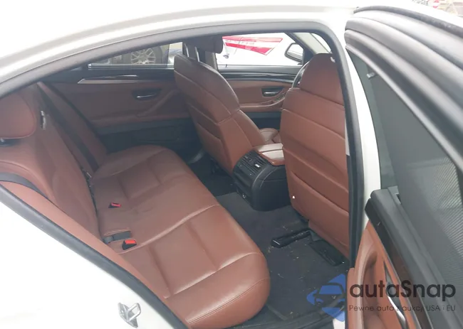 WBAXG5C50DD228705: 43043823