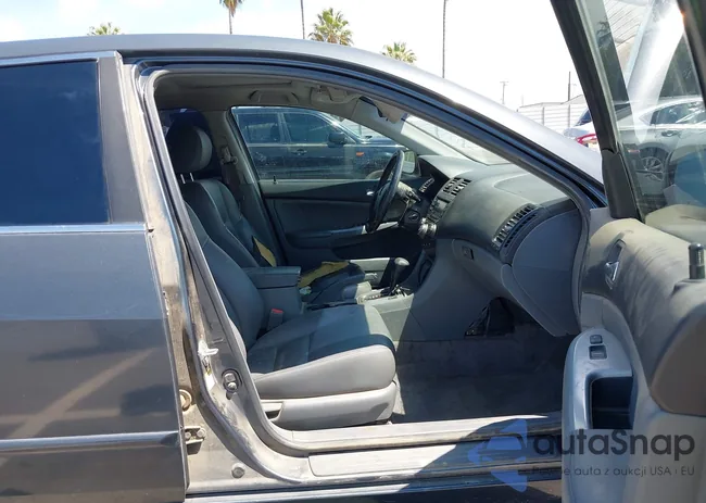 JHMCM56683C056487: 43042856