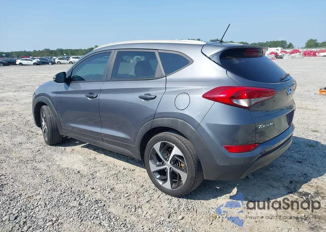 KM8J33A28GU050317: 43043089