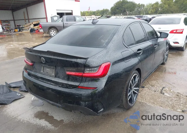 3MW5R7J00L8B41323: 43043122