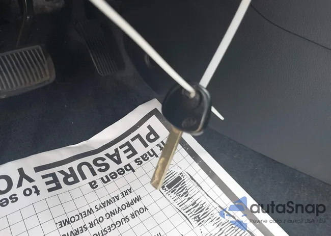 3KPA24AD4LE327195: 43044267