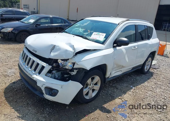 1C4NJCBB6ED747797: 43044274