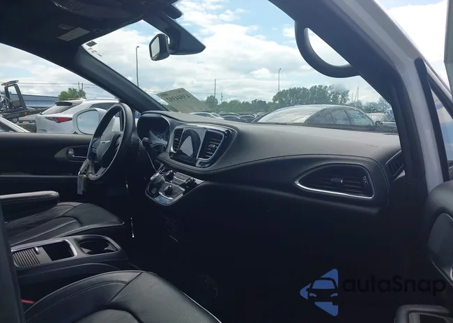 2C4RC1GG3LR250740: 43044392