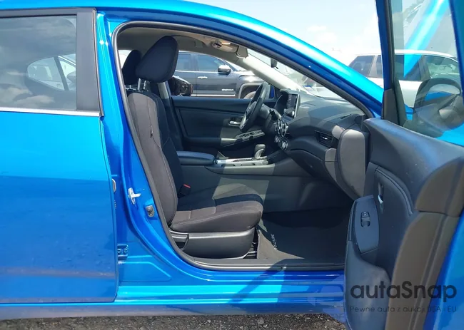 3N1AB8CV9RY297778: 43044396