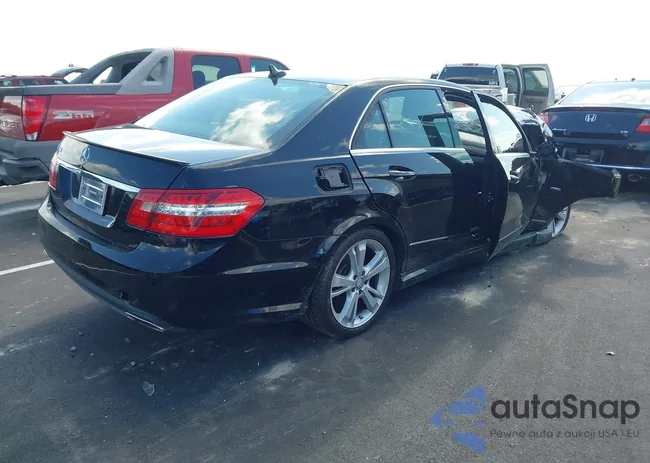 WDDHF5KB5CA608615: 43044427