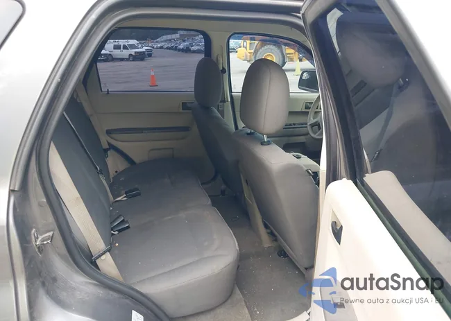 1FMCU0C71CKB27760: 43044504