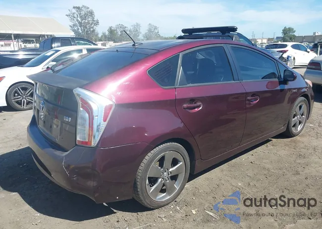 JTDKN3DU4D5589703: 43044570