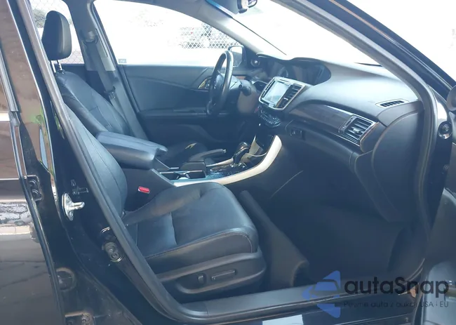 1HGCR3F86GA006795: 43044594