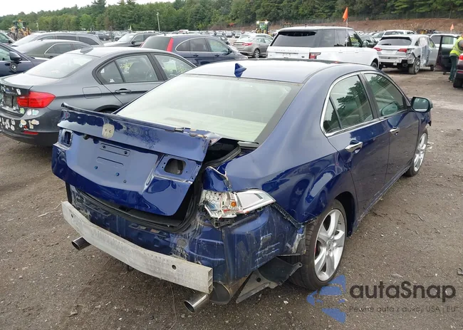 JH4CU26649C000389: 43044679