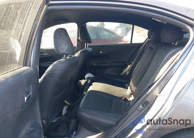 1HGCR2F18HA123289: 43044714