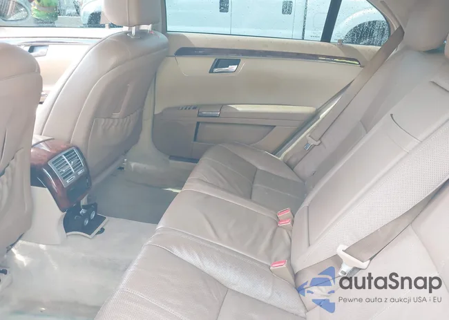 WDDNG71X47A081181: 43044738