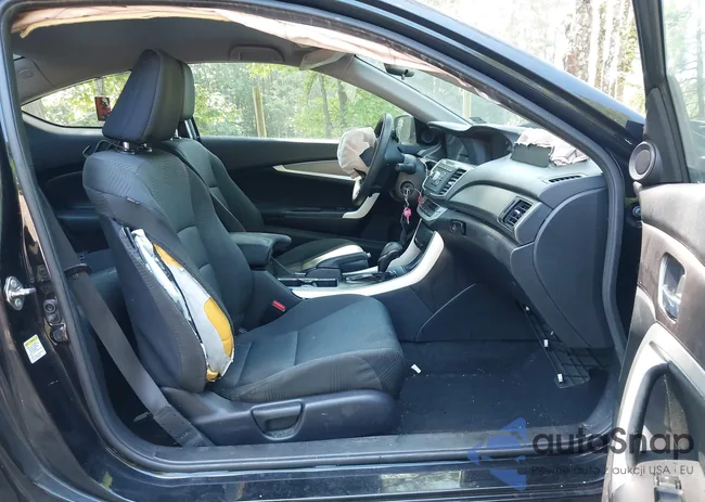 1HGCT1B35FA006169: 43043886