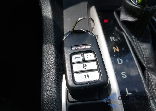 2HGFC2F77JH502276: 43043890