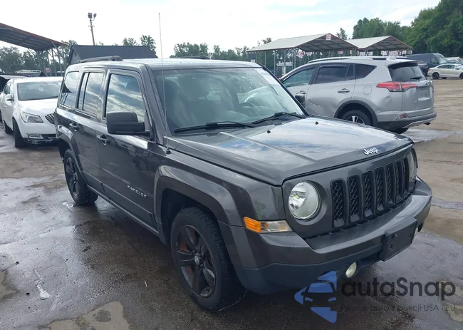 1C4NJPFB1FD157932: 43043900