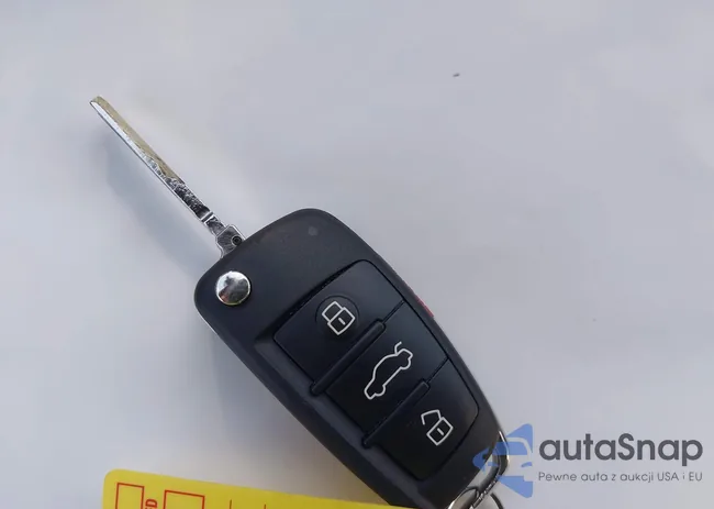 WA1DECF30M1124463: 43044027