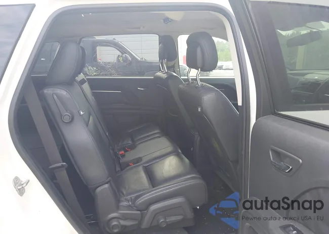 3D4PG6FV7AT120594: 43044078