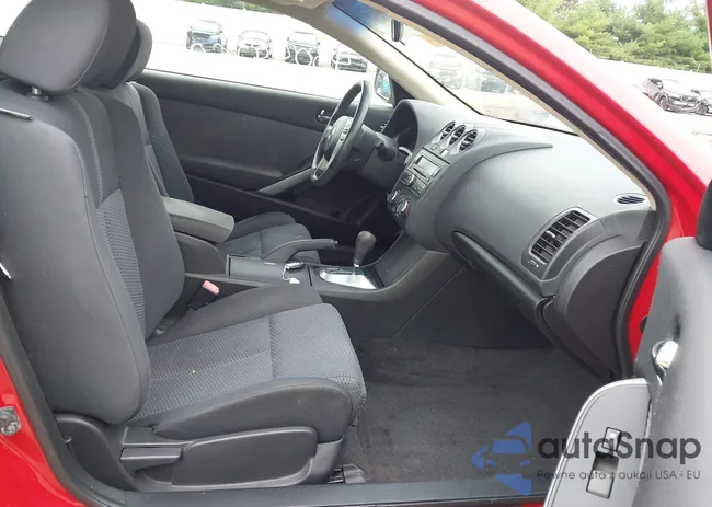 1N4AL24E28C176772: 43044200