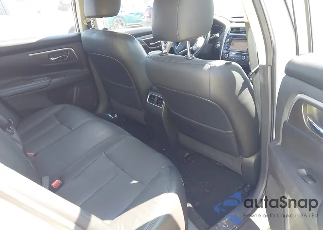 1N4AL3AP3EC150284: 43045291