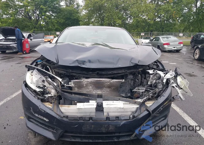 2HGFC2F71JH522376: 43045386