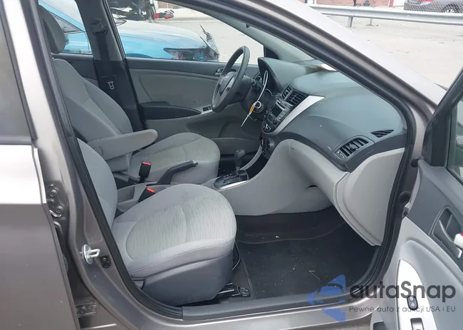 KMHCT4AE0HU390717: 43045438