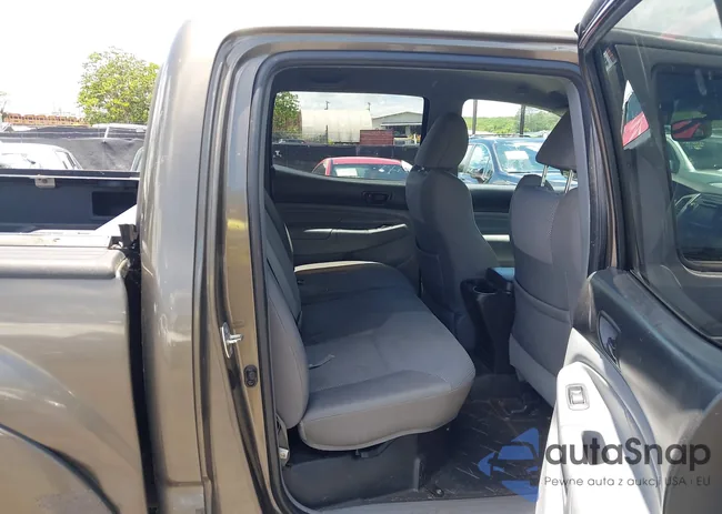 3TMJU4GN5CM134778: 43045524