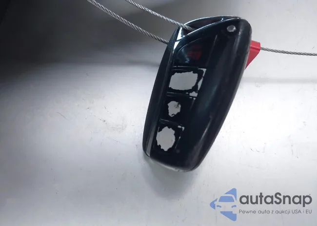 5XYZUDLBXDG040909: 43045738