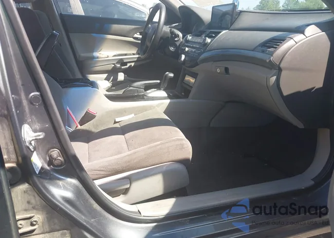 1HGCP2F72AA063817: 43045013