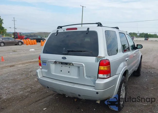 1FMCU94173KB76668: 43046325