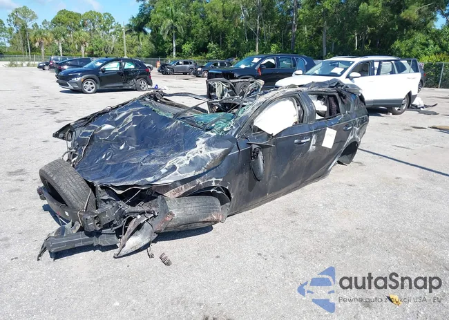 3KPF24AD1LE244927: 43046375