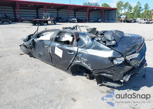 3KPF24AD1LE244927: 43046375