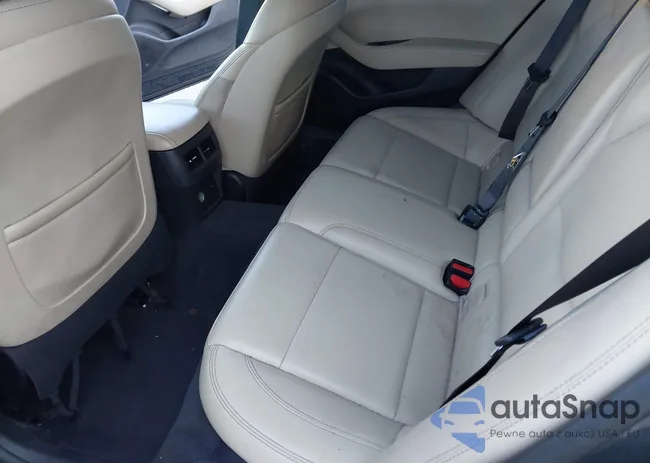 1G6DM5RK0M0113513: 43046378