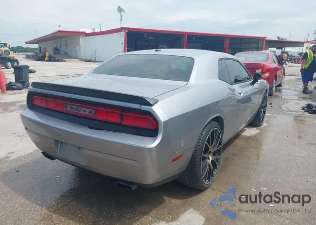 2C3CDYAG0EH299136: 43046460