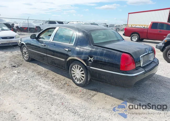 1LNHM82W43Y623338: 43046488