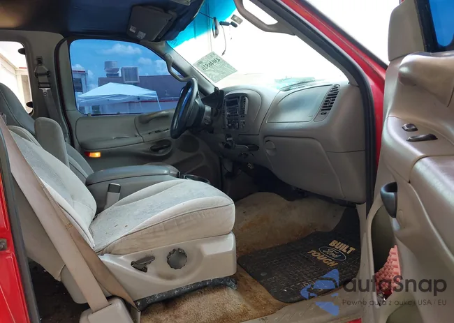 1FTDX18W5VNC80777: 43046526