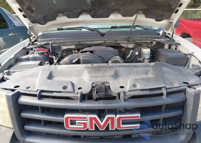 1GTEC19C09Z239086: 43046548