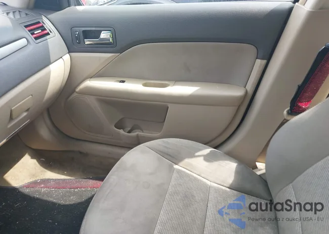 3FAHP0HA9AR328567: 43046559