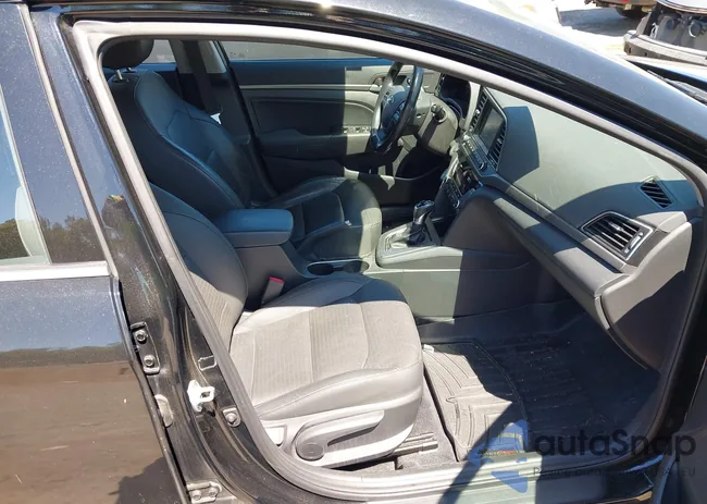 5NPD84LF6HH167141: 43046573