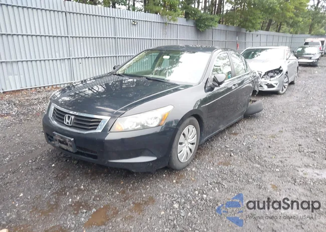 1HGCP2F33AA045212: 43046658