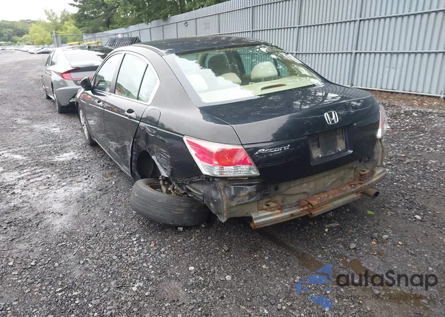 1HGCP2F33AA045212: 43046658